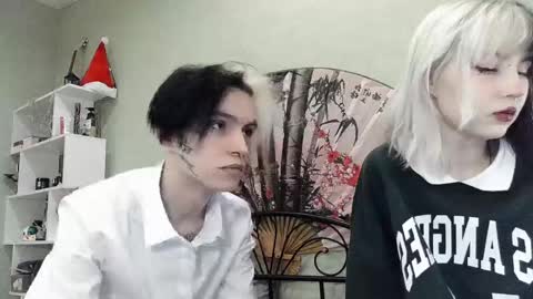 veryraretwins online show from 01-02-25, 06:34