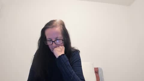 verysassypeachgoddess online show from 02-10-26, 11:47