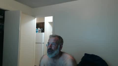 hairy man online show from 11-08-25, 01:06