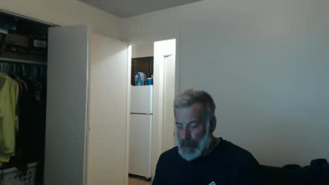 hairy man online show from 02-24-26, 12:52