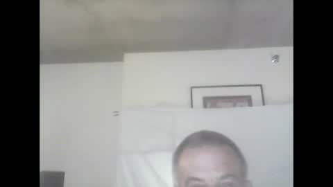 Snapshot of veryveryhairmanindenver chatting on 05-15-26, 11:34 hairy man online show from 05-15-26, 11:34