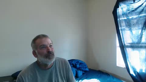 Snapshot of veryveryhairmanindenver chatting on 05-25-26, 12:05 hairy man online show from 05-25-26, 12:05