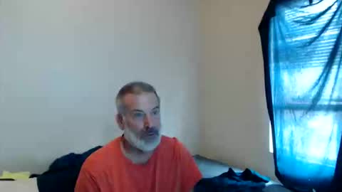 Snapshot of veryveryhairmanindenver chatting on 06-08-26, 12:03 hairy man online show from 06-08-26, 12:03