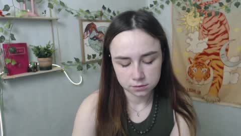 veryveryvery_shy online show from 04-30-26, 05:36