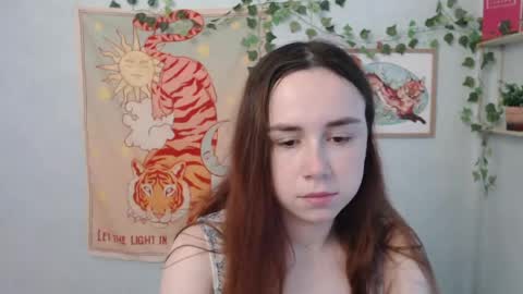 veryveryvery_shy online show from 05-14-26, 06:31