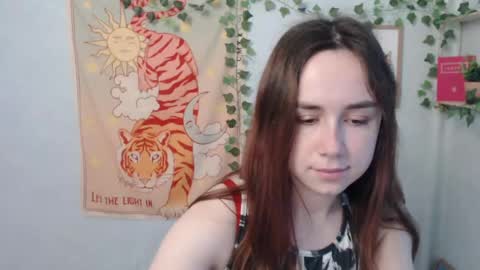 veryveryvery_shy online show from 05-16-26, 05:37