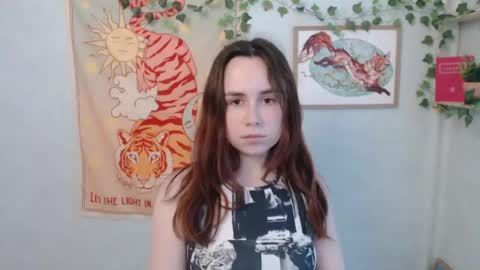 veryveryvery_shy online show from 05-16-26, 10:36