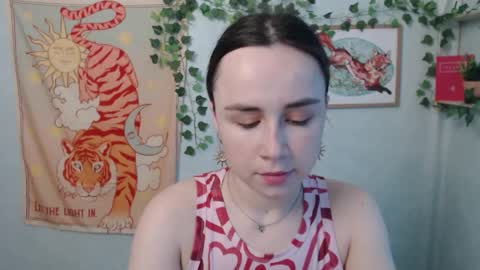 veryveryvery_shy online show from 05-22-26, 05:36