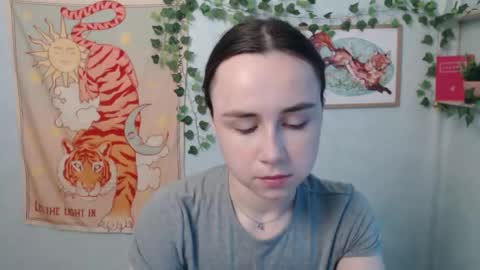 veryveryvery_shy online show from 05-23-26, 05:34