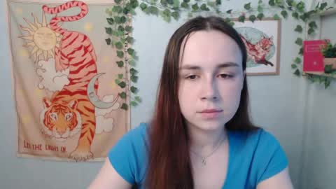 veryveryvery_shy online show from 06-01-26, 05:42