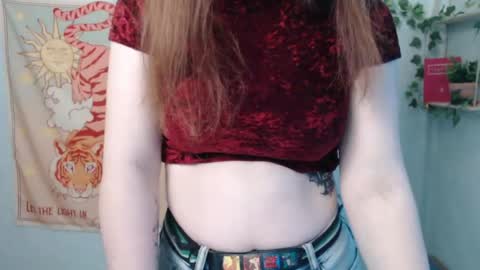 veryveryvery_shy online show from 06-06-26, 05:45
