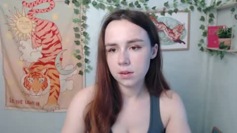 veryveryvery_shy online show from 07-13-26, 05:54
