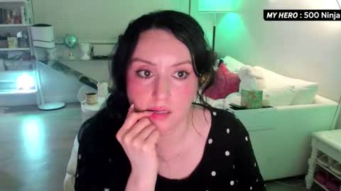 vesafine online show from 10-18-25, 05:10