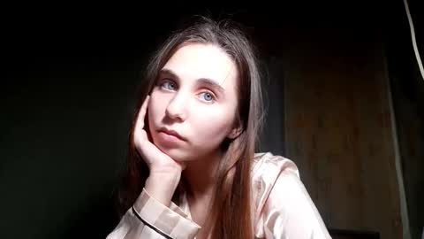 Snapshot of vesperlyn chatting on 11-30-25, 09:30 Dasha online show from 11-30-25, 09:30