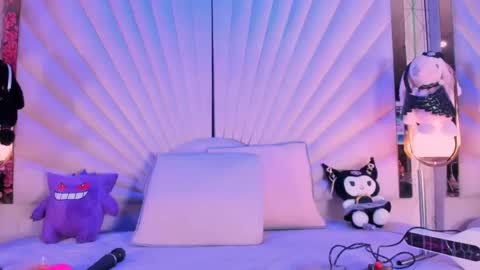 Vesper Velvet  online show from 04-15-26, 05:14