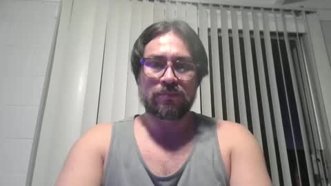 vesturelove online show from 10-21-25, 01:50