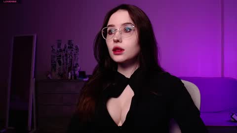 Snapshot of vetta_dey chatting on 02-20-25, 08:36 Iva online show from 02-20-25, 08:36