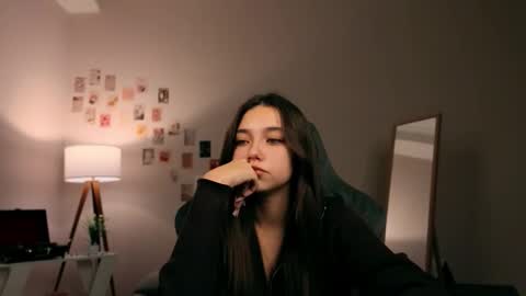 Rachel online show from 11-30-25, 07:40