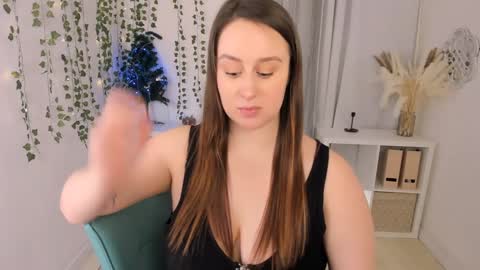 Camilla online show from 12-14-24, 11:29