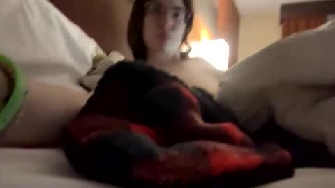 viaaann12 online show from 11-12-25, 07:46