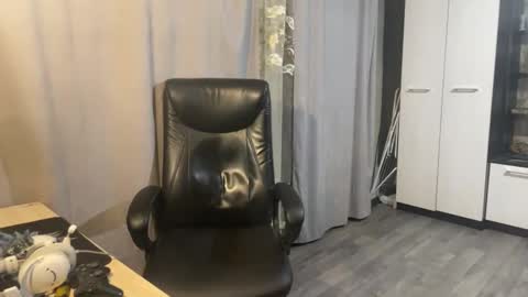 vialeras online show from 11-20-25, 01:50