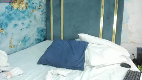 Vianca Vidal online show from 04-18-26, 07:58