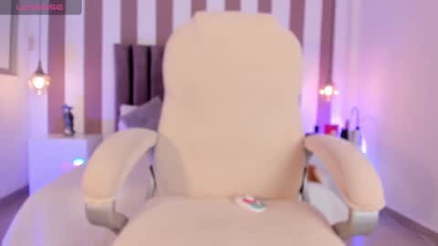 Ariana  online show from 10-01-25, 04:46