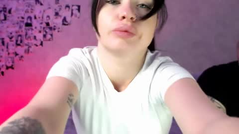 Anna  Tim online show from 04-20-26, 12:24