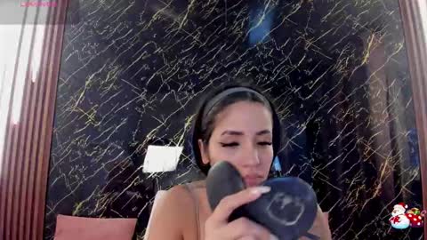 Vichy  Everyday From 1400 to 2130 Col Time online show from 01-15-26, 07:06