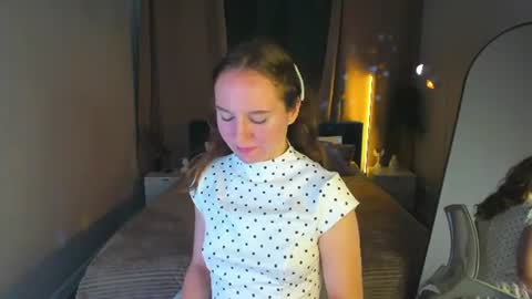 vicki_milles online show from 07-18-26, 08:40