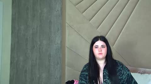 VickiBrooks online show from 02-04-25, 08:38