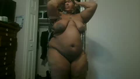 Snapshot of vickiryder56 chatting on 11-11-25, 03:45 vickiryder56 online show from 11-11-25, 03:45