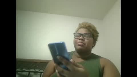 Snapshot of vickiryder56 chatting on 11-29-25, 03:31 vickiryder56 online show from 11-29-25, 03:31