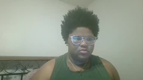 Snapshot of vickiryder56 chatting on 04-27-26, 03:59 vickiryder56 online show from 04-27-26, 03:59