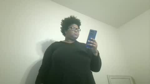 Snapshot of vickiryder56 chatting on 05-14-26, 02:29 vickiryder56 online show from 05-14-26, 02:29