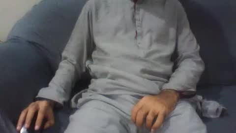 Snapshot of vicky_5540 chatting on 12-21-25, 10:11 Big Dick Sxy Ass online show from 12-21-25, 10:11