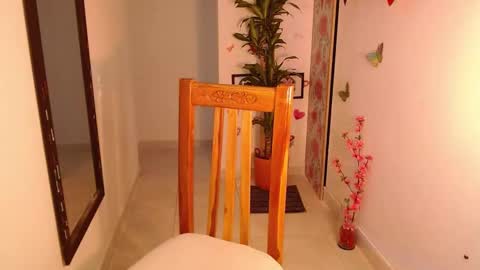 Snapshot of vicky_crazy chatting on 03-01-25, 07:15 Vicky  online show from 03-01-25, 07:15