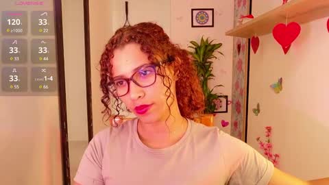 Snapshot of vicky_crazy chatting on 03-02-25, 05:04 Vicky  online show from 03-02-25, 05:04
