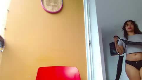 Vicky  online show from 04-19-26, 09:06