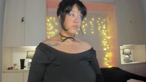 V I C K Y online show from 02-02-26, 12:04