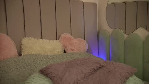 vickysecret96 online show from 02-25-25, 09:57