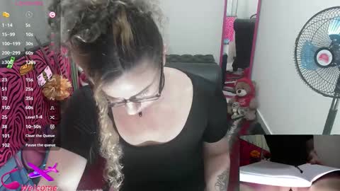 Valentina online show from 10-13-25, 07:25