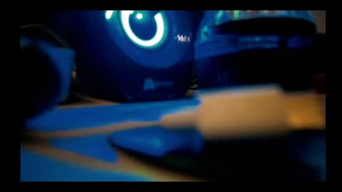 Snapshot of vickyvalencia2 chatting on 05-06-26, 02:40 vickyvalencia2 online show from 05-06-26, 02:40