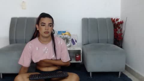 vickyxdany online show from 01-25-25, 05:30