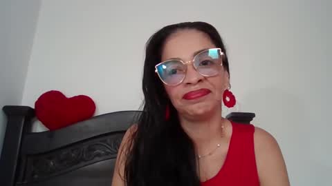 VICTORIA online show from 02-14-25, 05:25