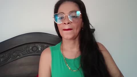 VICTORIA online show from 02-20-25, 08:47