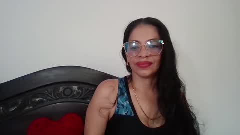 VICTORIA online show from 02-21-25, 05:31