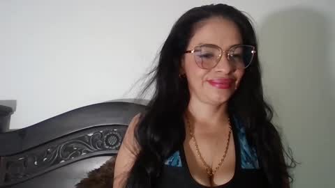 VICTORIA online show from 03-03-25, 02:48