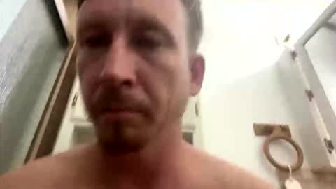 vicrobertson595 online show from 10-28-25, 06:06