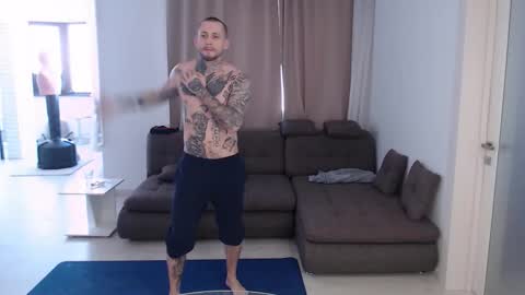 Snapshot of victor_rhino chatting on 02-07-26, 11:47 Victor rhinoff online show from 02-07-26, 11:47